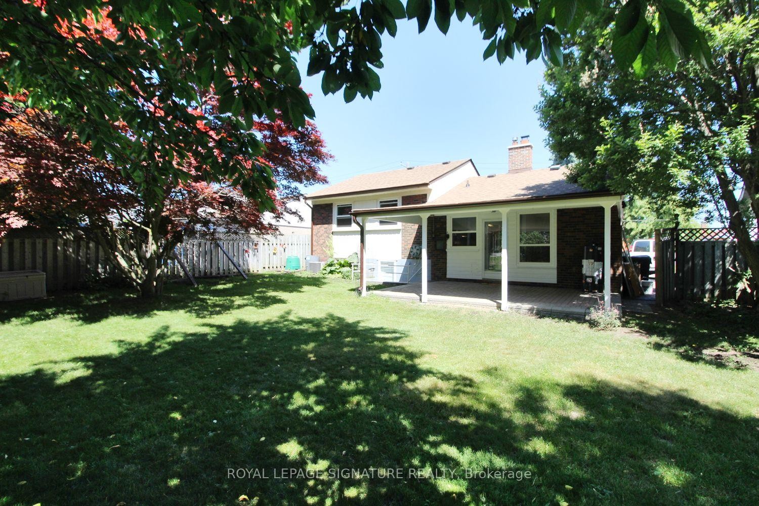 









27


Cornwallis

Drive,
Toronto,




ON
M1P 1H1

