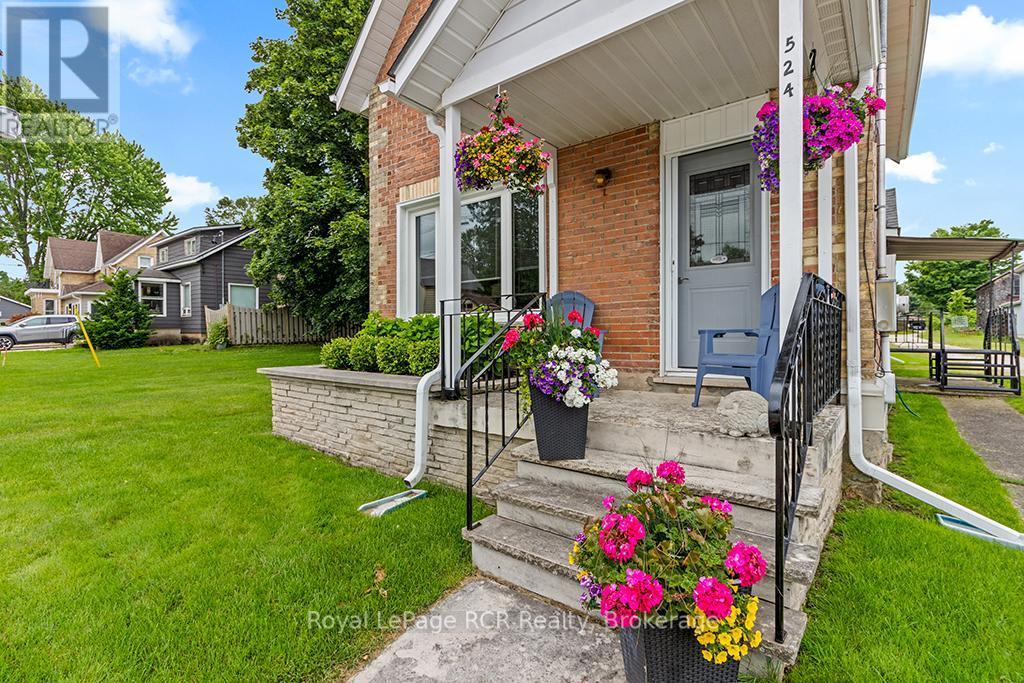 












524 SCOTT STREET

,
South Bruce Peninsula,




Ontario
N0H2T0

