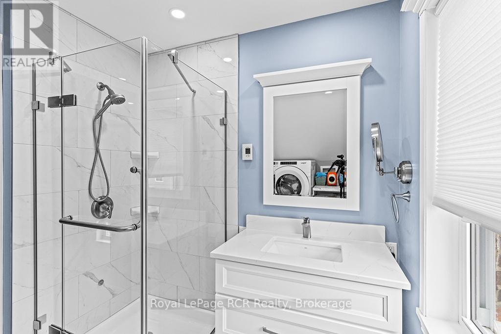 












524 SCOTT STREET

,
South Bruce Peninsula,




Ontario
N0H2T0

