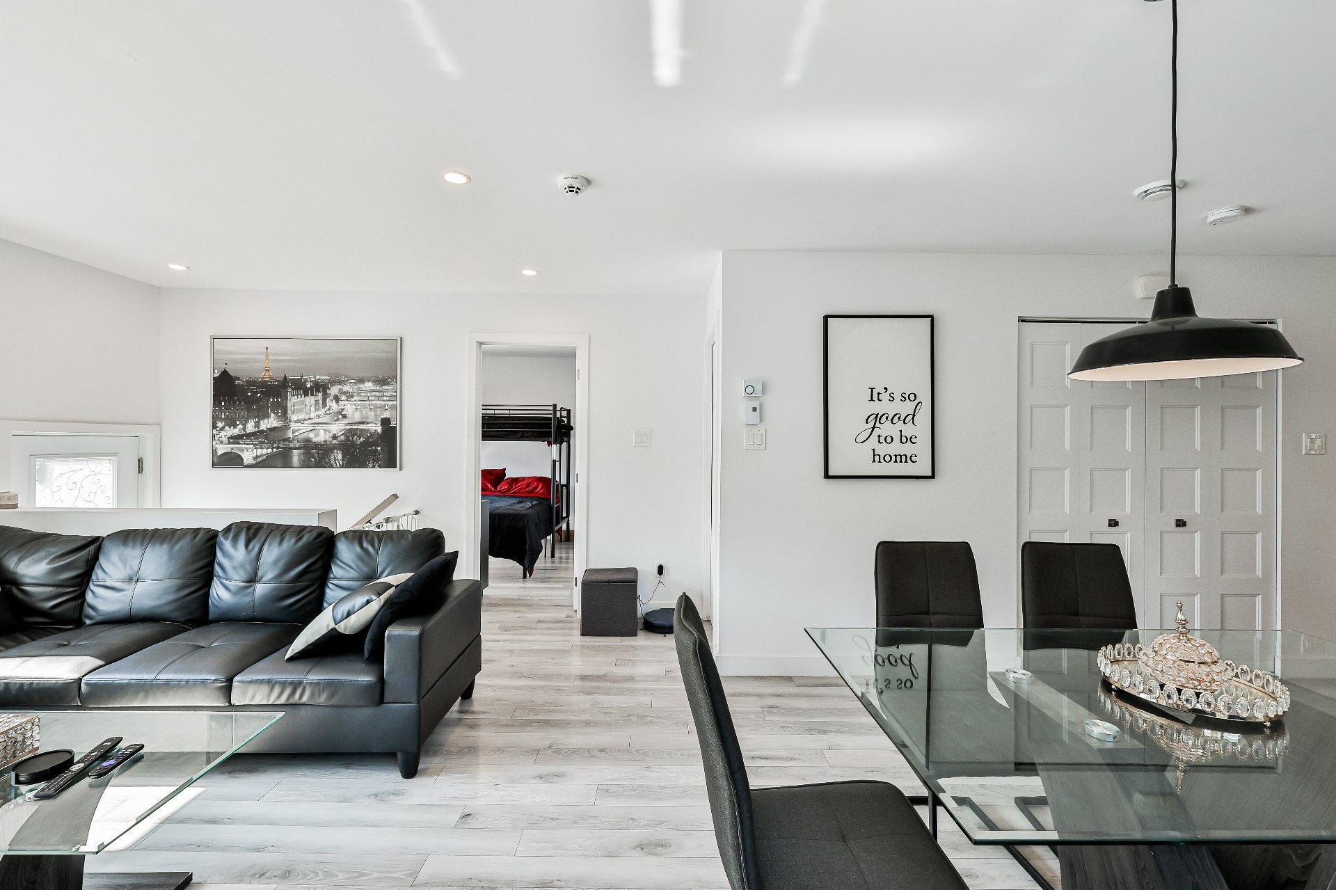 









47

 - 51


Rue du Sacré-Coeur

,
Charlemagne,




QC
J5Z1W7

