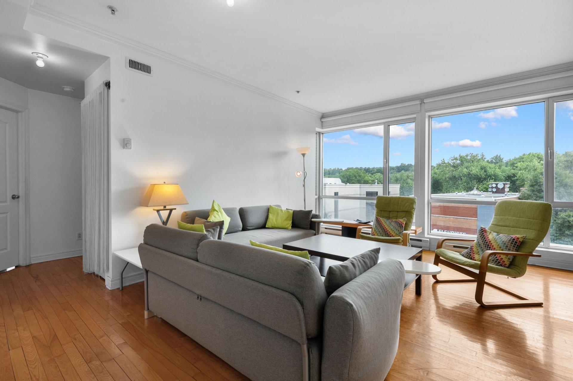 









4410


Ch. de la Côte-des-Neiges

, 401,
Westmount,




QC
H3V1E6


