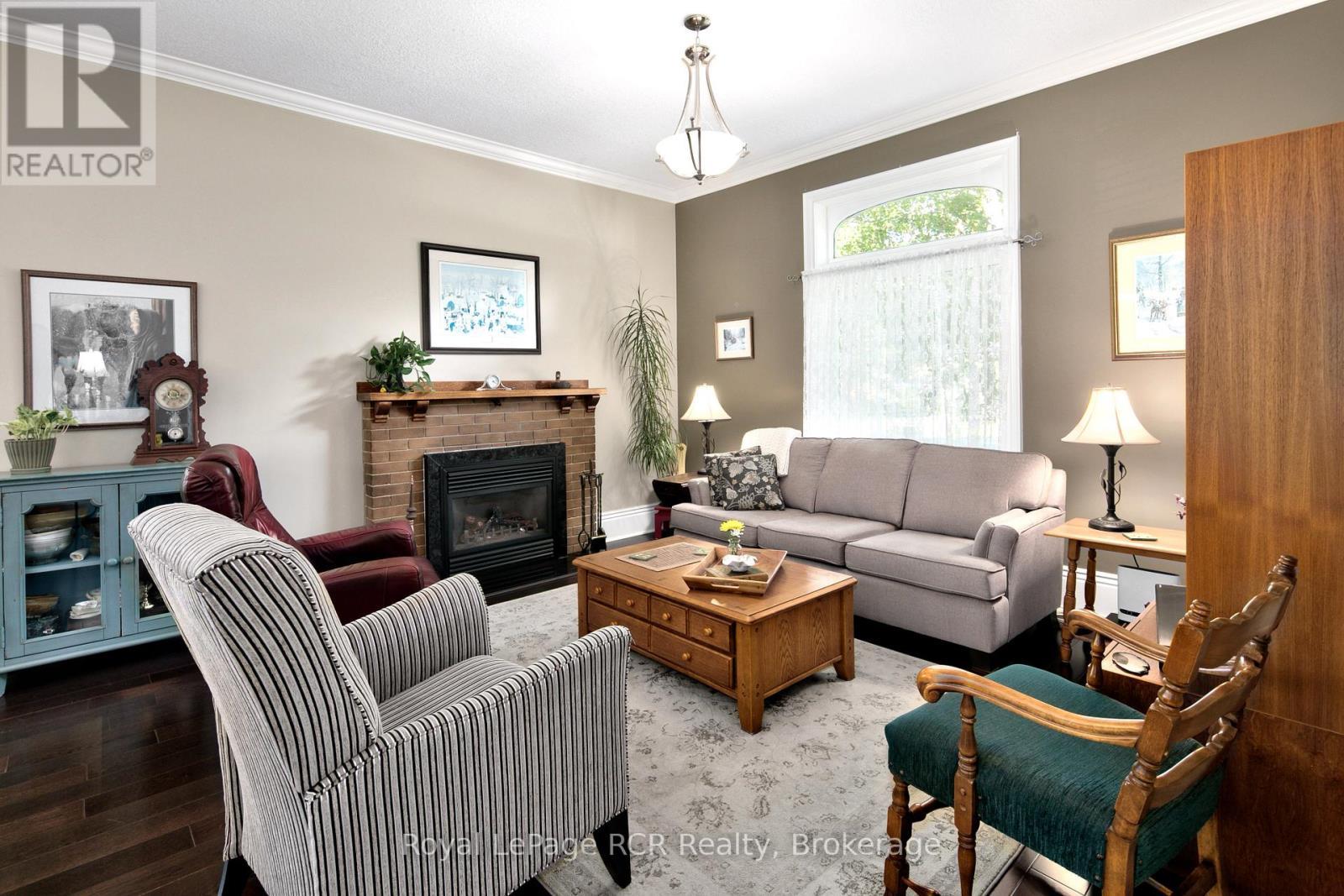 












1198 4TH AVENUE W

,
Owen Sound,




Ontario
N4K4W5

