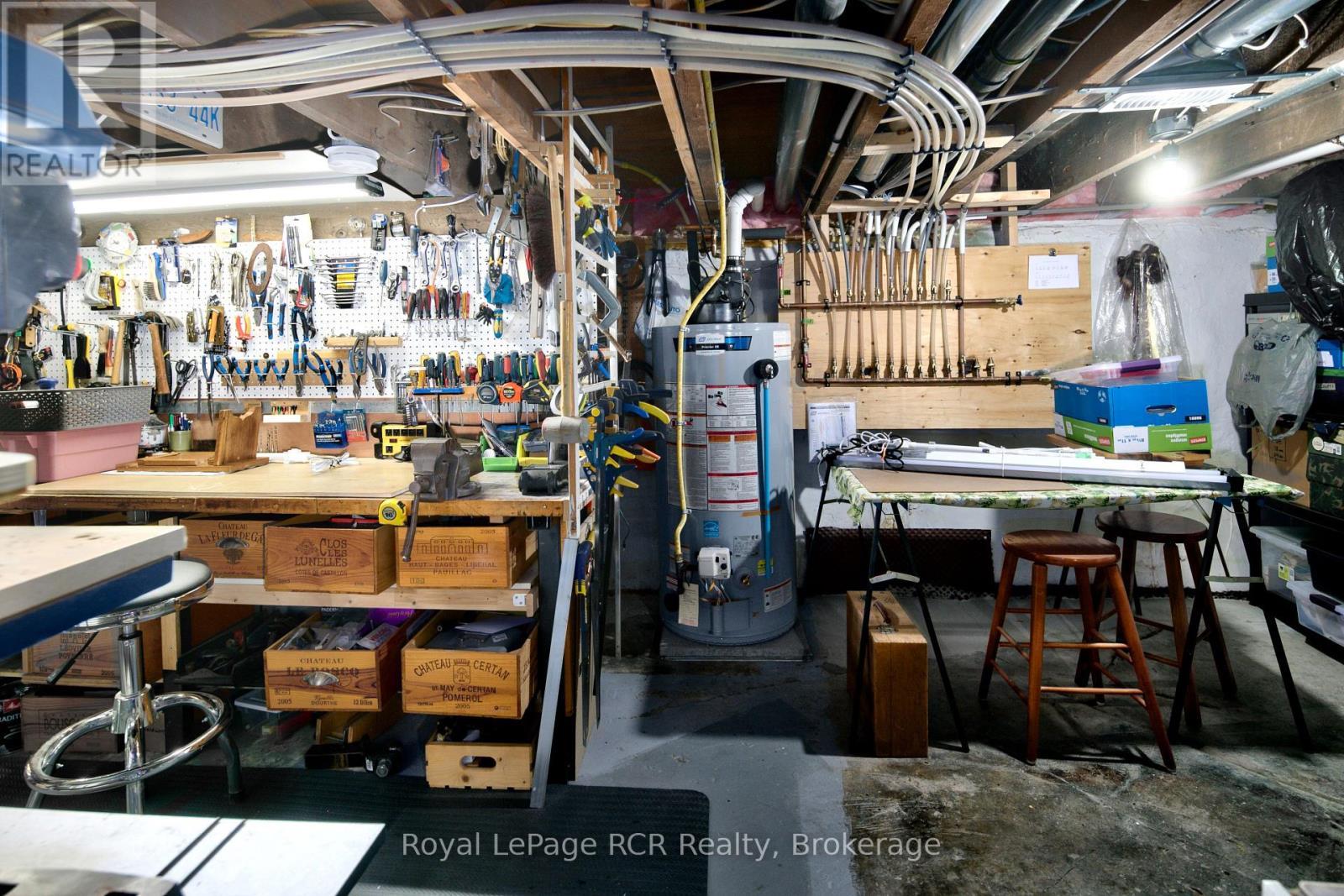 












1198 4TH AVENUE W

,
Owen Sound,




Ontario
N4K4W5

