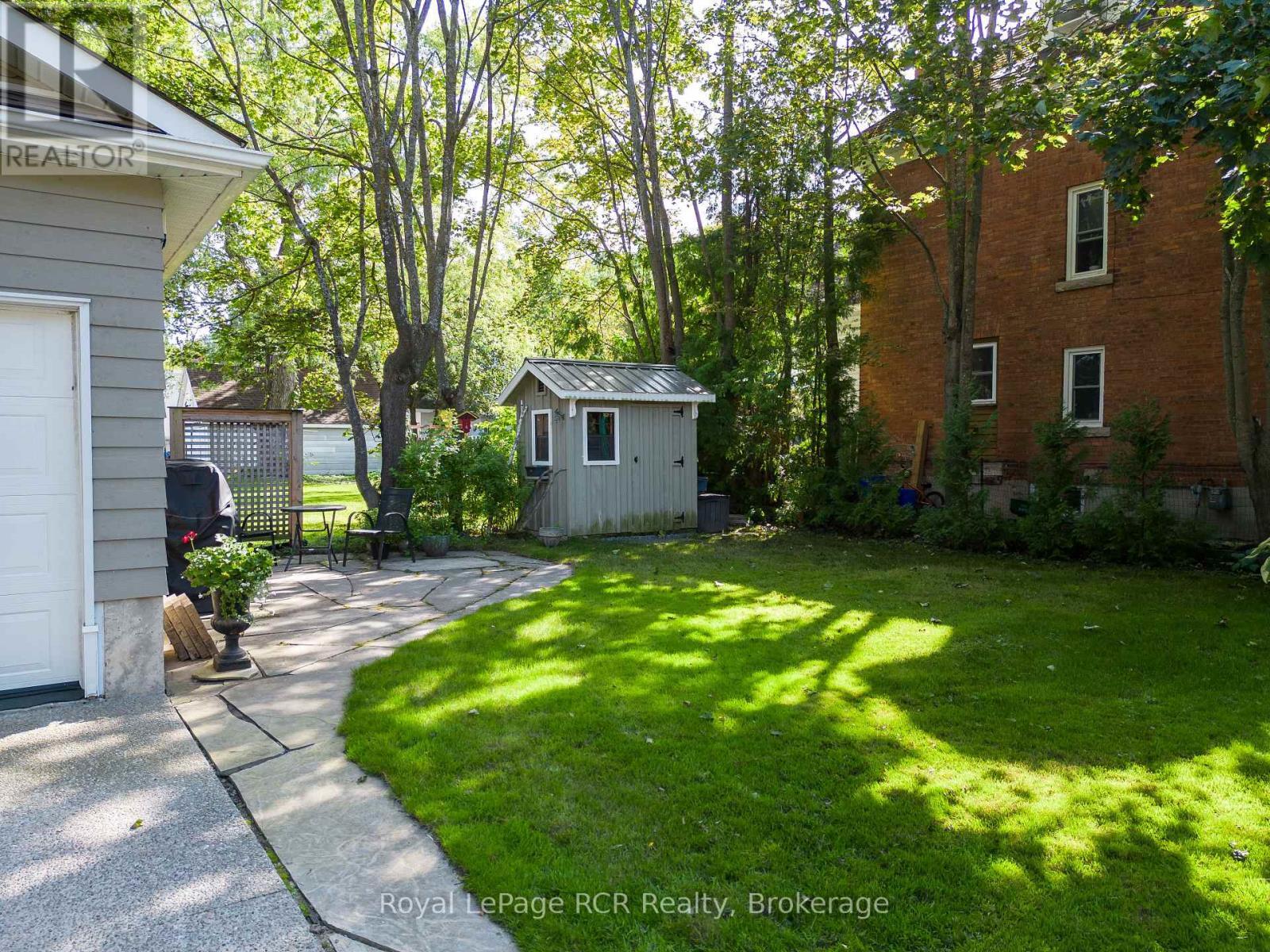 












1198 4TH AVENUE W

,
Owen Sound,




Ontario
N4K4W5

