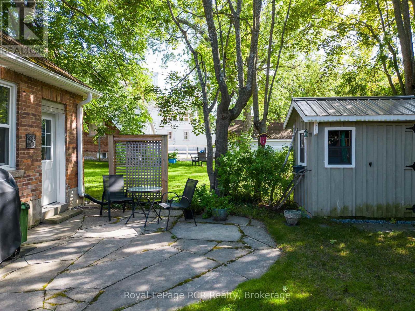 












1198 4TH AVENUE W

,
Owen Sound,




Ontario
N4K4W5

