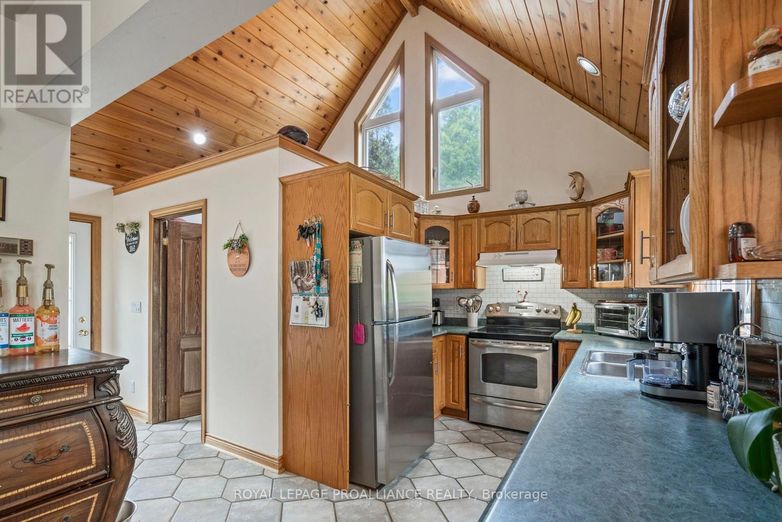 












784 NORTH BURNS ROAD

,
Alnwick/Haldimand (Grafton),




Ontario
K0K1C0

