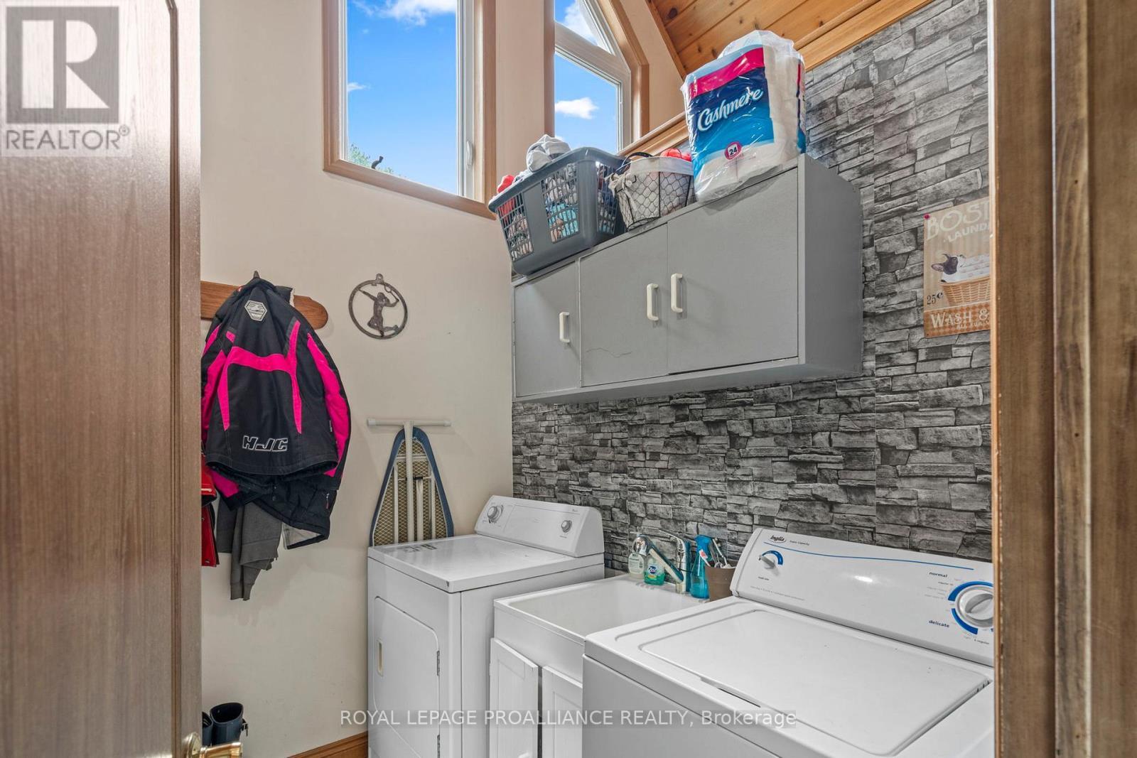 












784 NORTH BURNS ROAD

,
Alnwick/Haldimand (Grafton),




Ontario
K0K1C0

