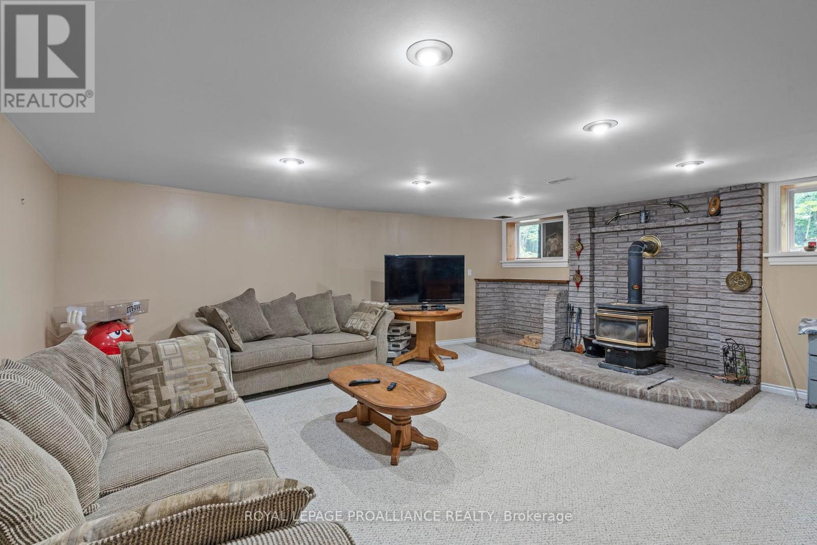 












784 NORTH BURNS ROAD

,
Alnwick/Haldimand (Grafton),




Ontario
K0K1C0

