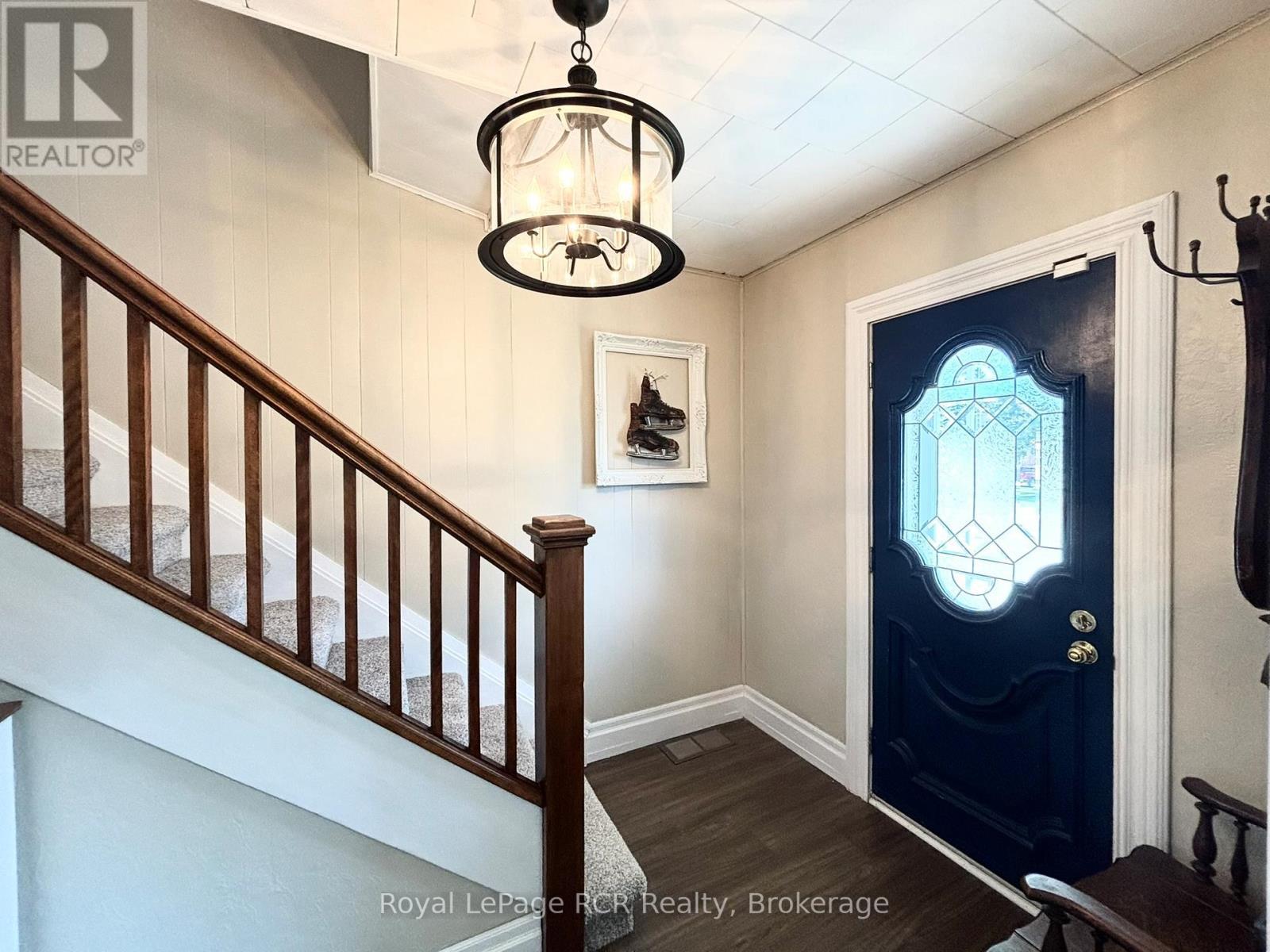 












1198 2ND AVENUE W

,
Owen Sound,




Ontario
N4K4N2

