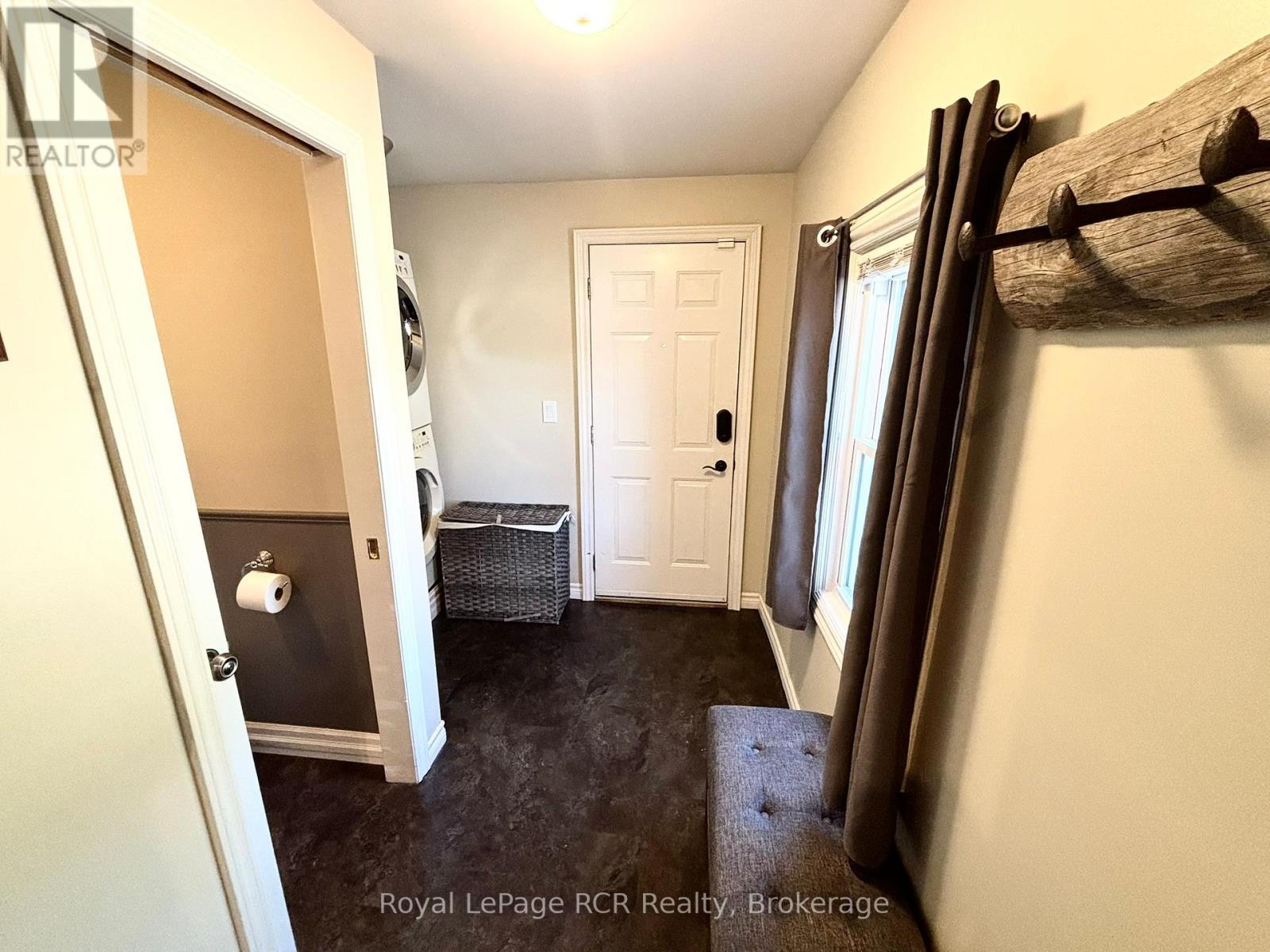 












1198 2ND AVENUE W

,
Owen Sound,




Ontario
N4K4N2

