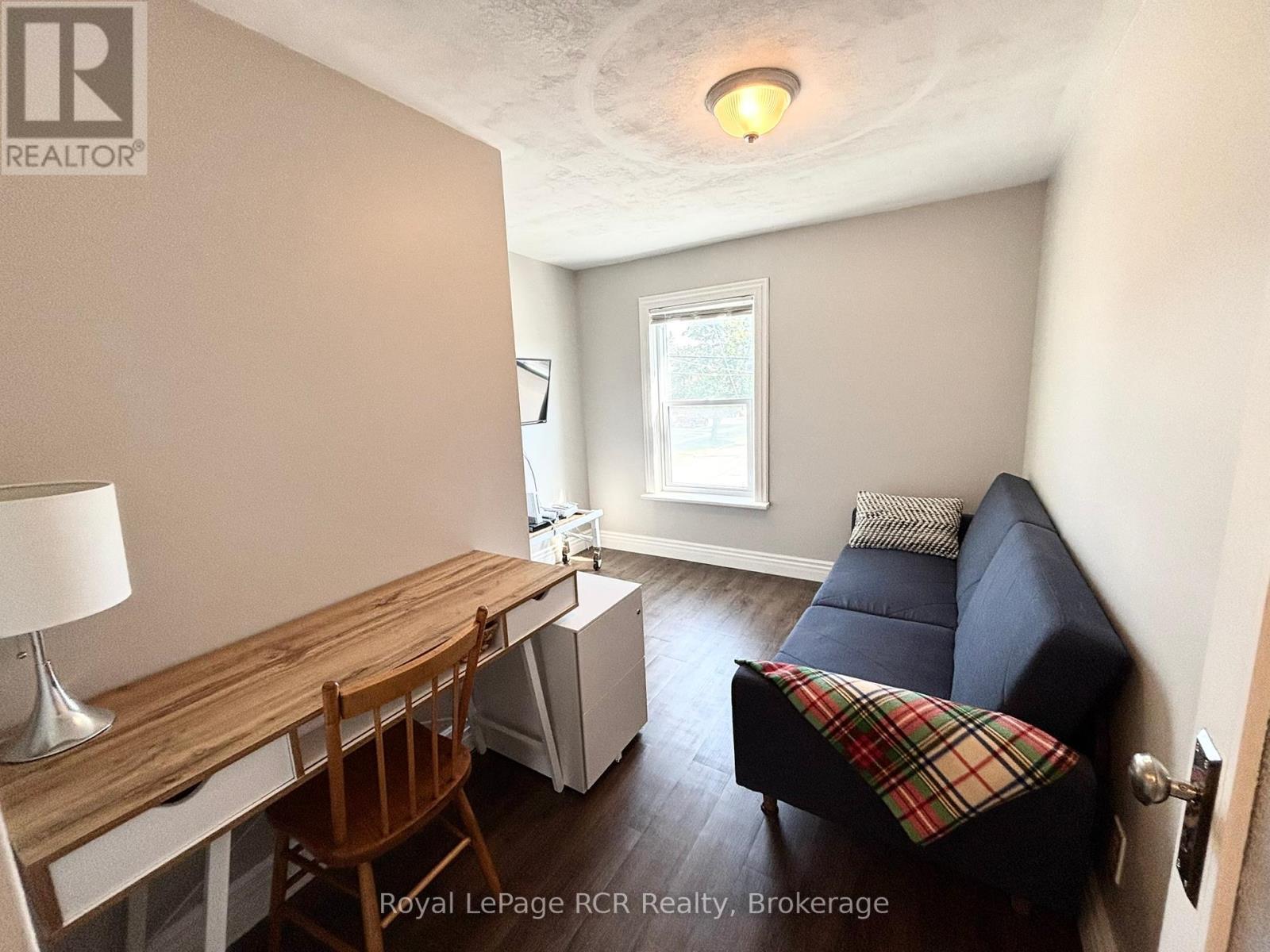 












1198 2ND AVENUE W

,
Owen Sound,




Ontario
N4K4N2

