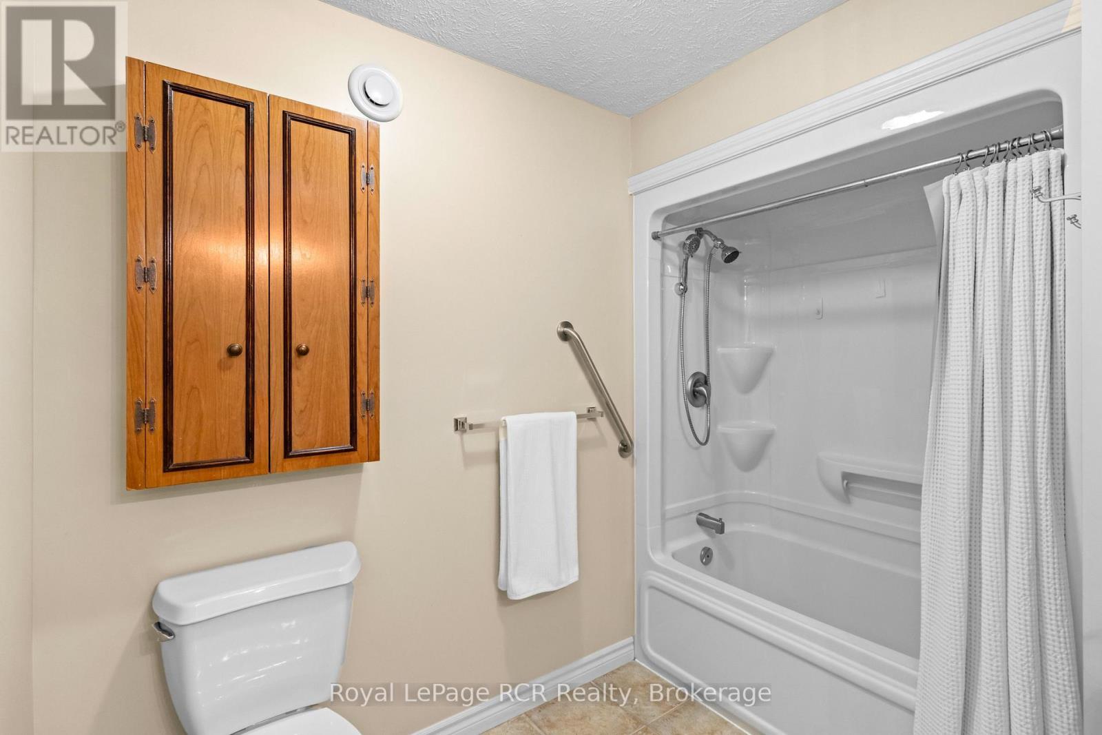 












423 1ST STREET SW

,
Owen Sound,




Ontario
N4K6Z7

