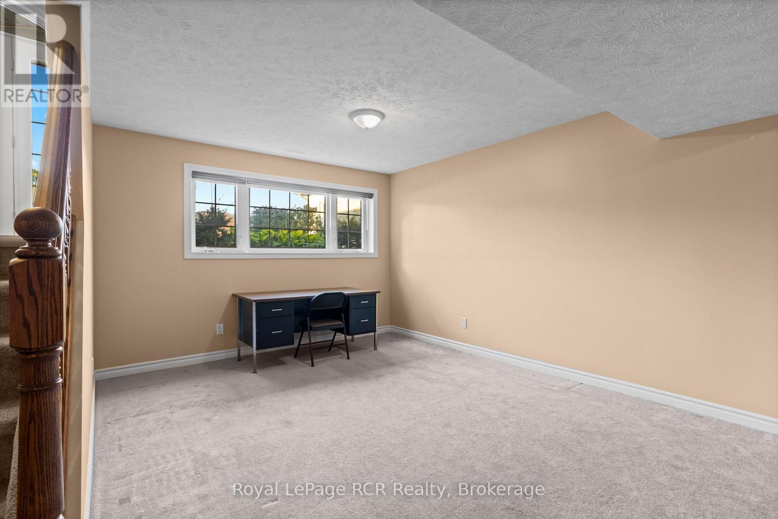 












423 1ST STREET SW

,
Owen Sound,




Ontario
N4K6Z7

