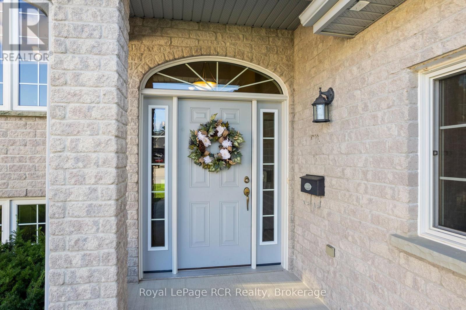 












423 1ST STREET SW

,
Owen Sound,




Ontario
N4K6Z7

