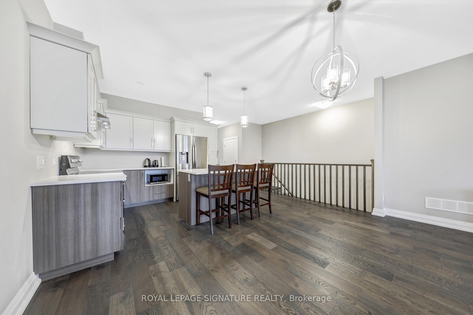 









8974


Willoughby

Drive, 2,
Niagara Falls,




ON
L2G 7Y4

