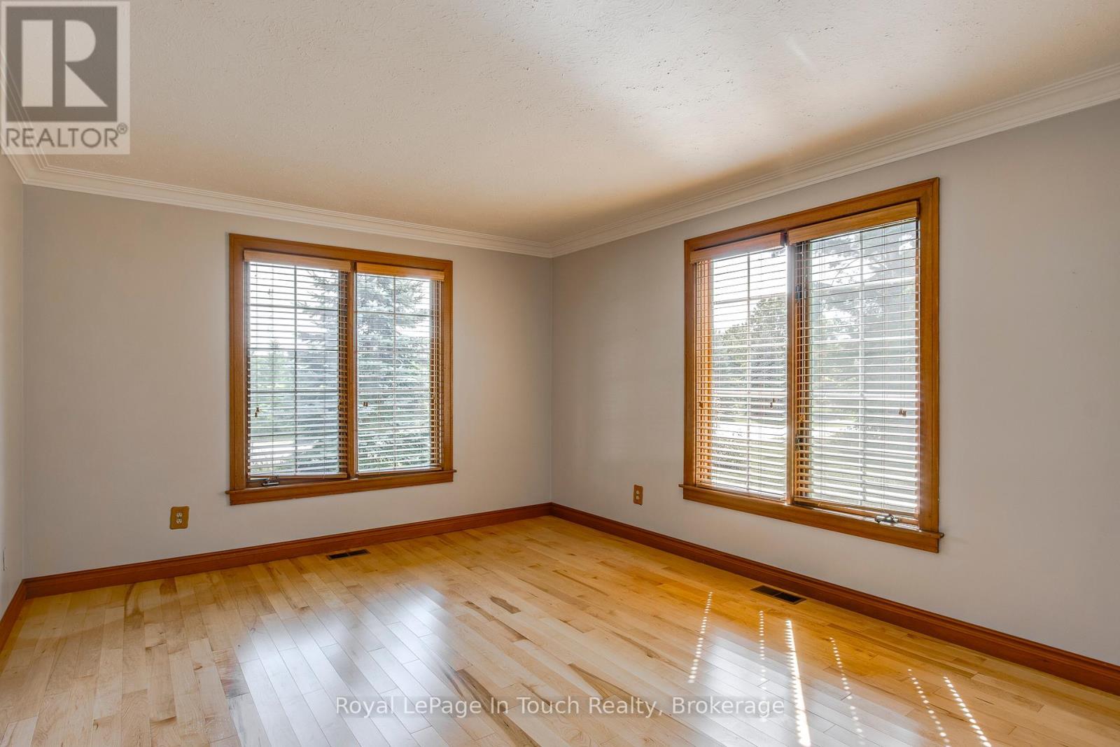 












236 CONCESSION 12 ROAD W

,
Tiny,




Ontario
L0L2J0

