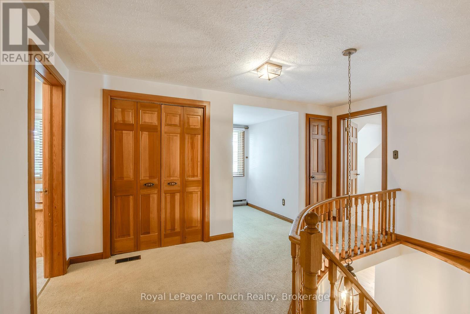 












236 CONCESSION 12 ROAD W

,
Tiny,




Ontario
L0L2J0

