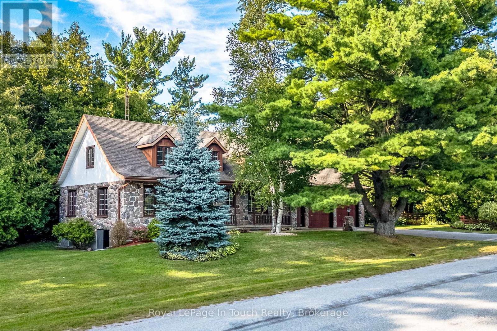 












236 CONCESSION 12 ROAD W

,
Tiny,




Ontario
L0L2J0


