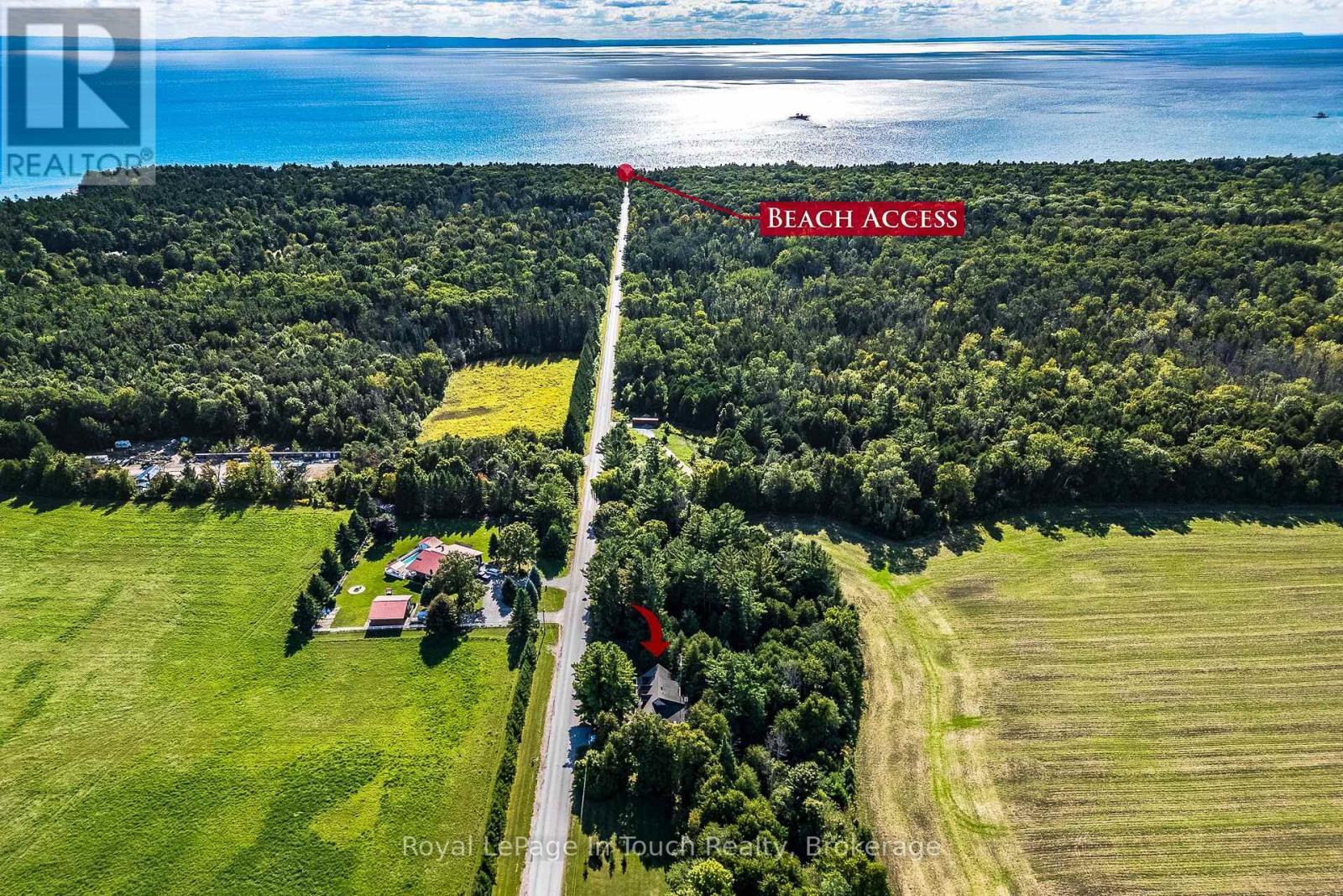 












236 CONCESSION 12 ROAD W

,
Tiny,




Ontario
L0L2J0

