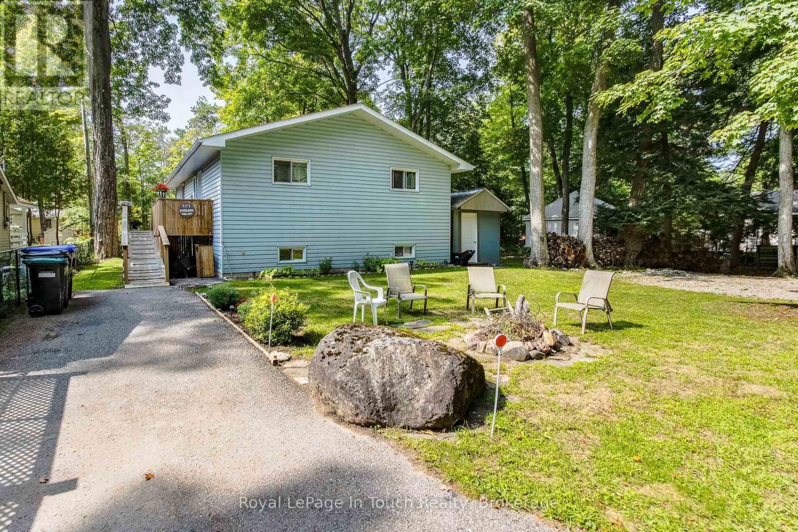 












171 OLIVER DRIVE

,
Tiny,




Ontario
L0L2J0

