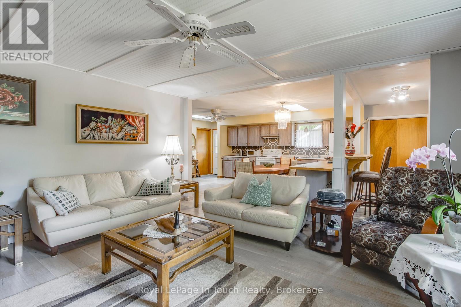 












171 OLIVER DRIVE

,
Tiny,




Ontario
L0L2J0

