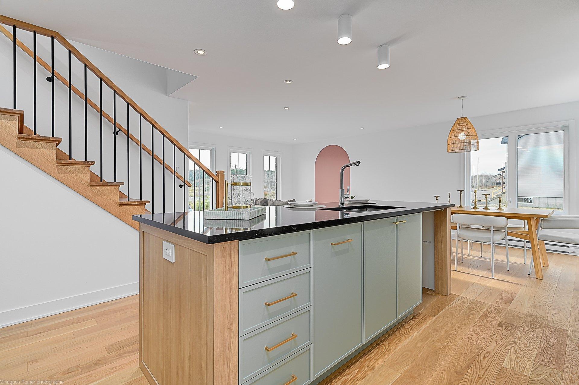 












Rue des Rêves

,
Sainte-Julienne,




QC
J0K2T0

