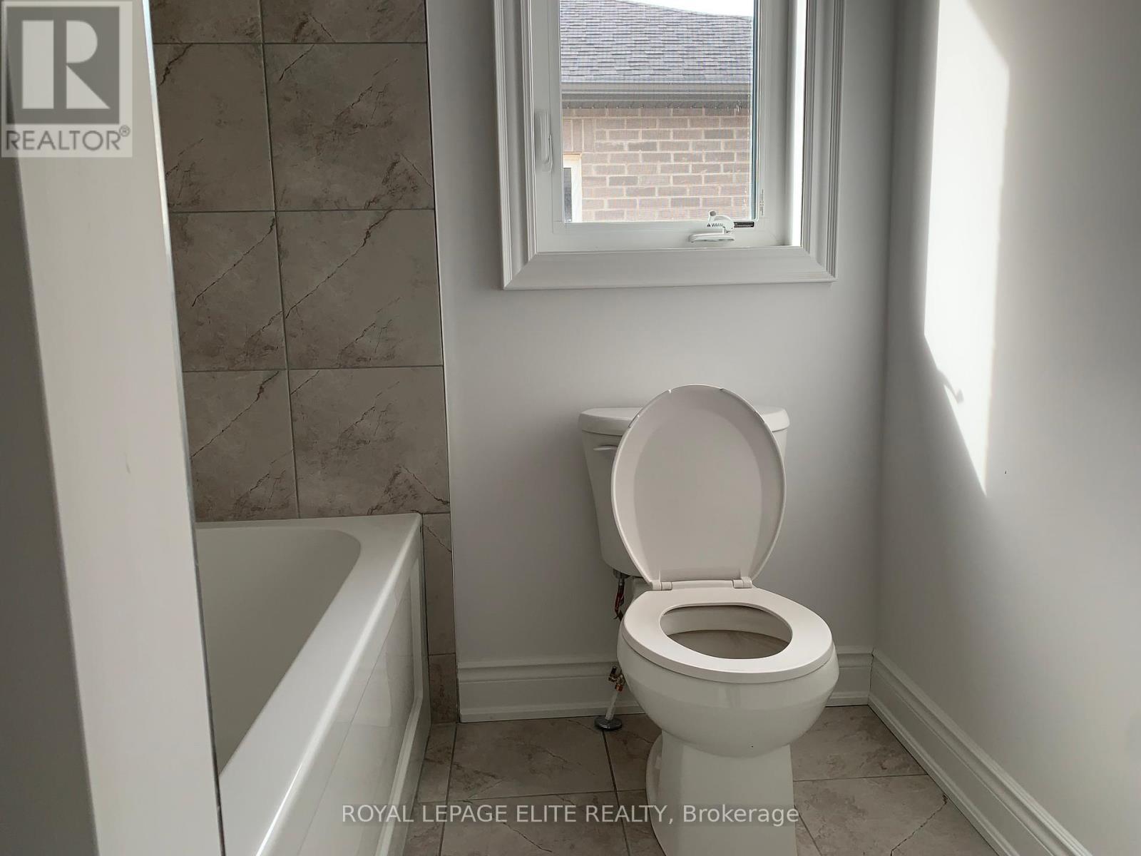 












23 AMBER DRIVE

,
Wasaga Beach,




Ontario
L9Z0R9

