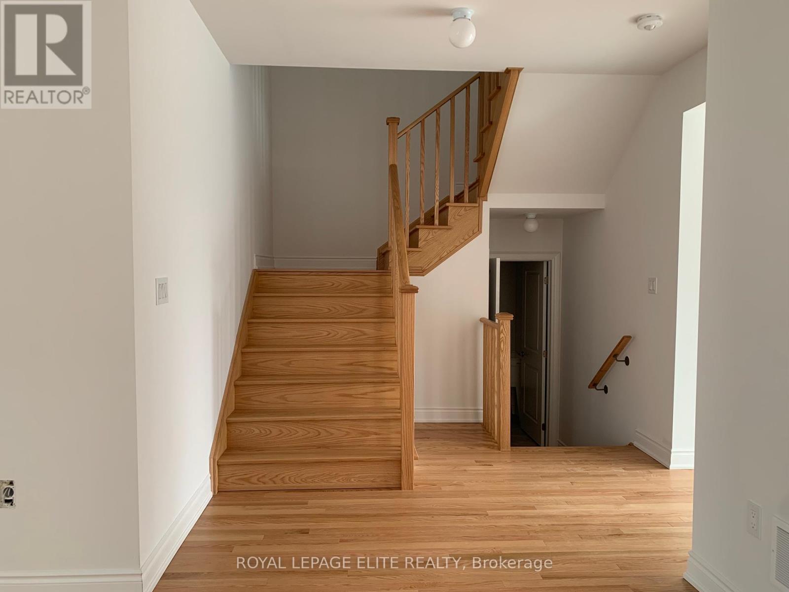 












23 AMBER DRIVE

,
Wasaga Beach,




Ontario
L9Z0R9

