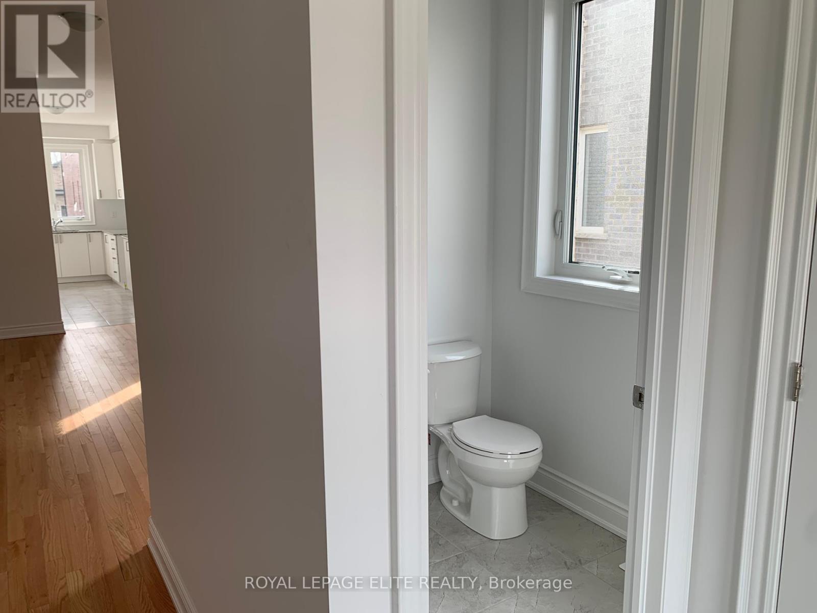 












23 AMBER DRIVE

,
Wasaga Beach,




Ontario
L9Z0R9

