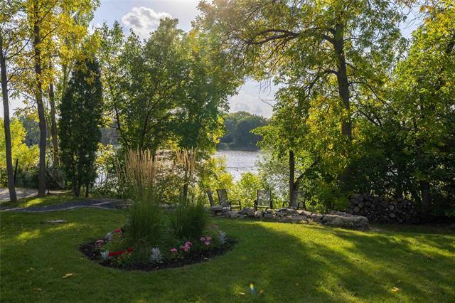 









3454


Henderson

HWY,
East St Paul,




MB
R2E 1A8

