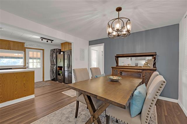 









3454


Henderson

HWY,
East St Paul,




MB
R2E 1A8

