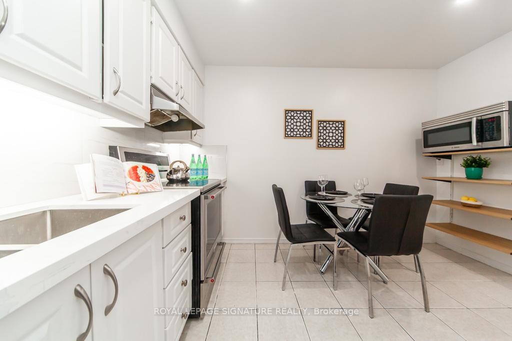 









100


Mornelle

Court, 2073,
Toronto,




ON
M1E 4X2

