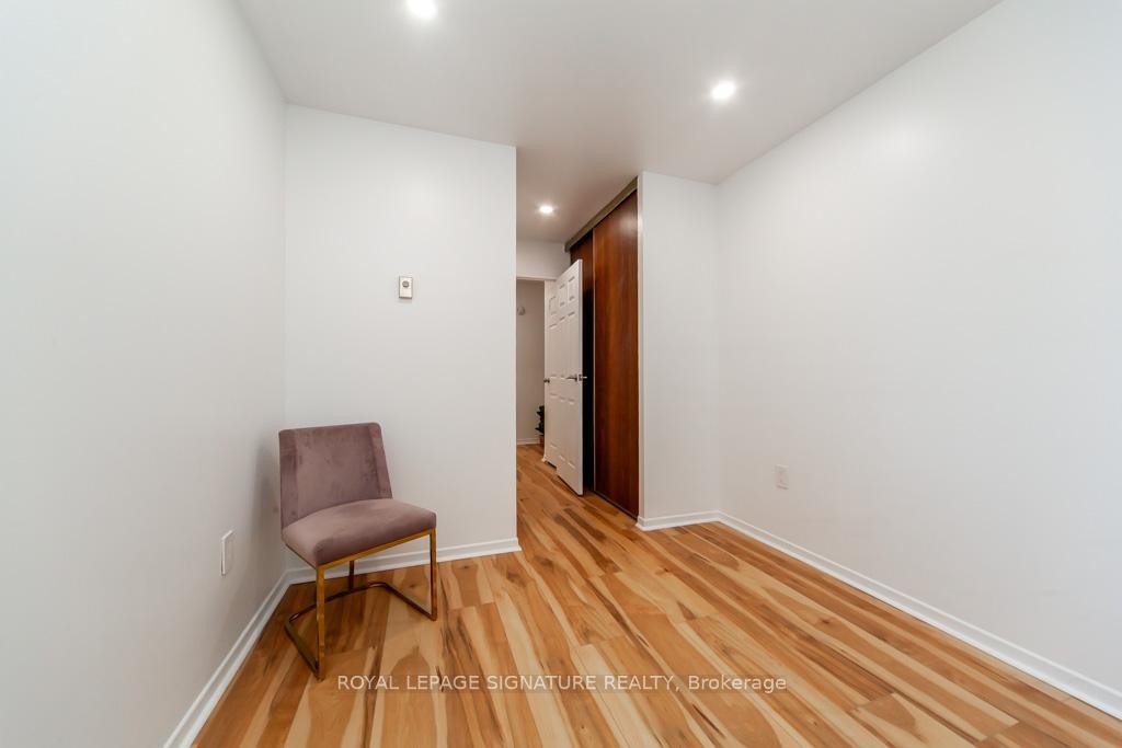 









100


Mornelle

Court, 2073,
Toronto,




ON
M1E 4X2

