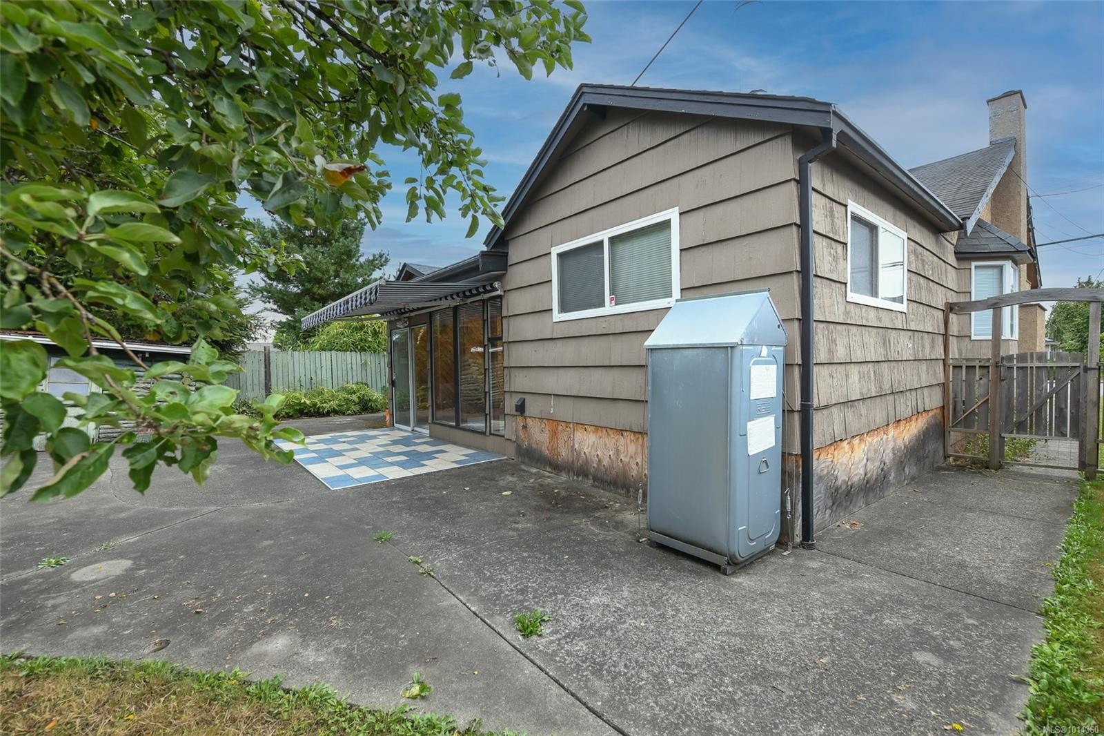 









531


11th

St,
Courtenay,




BC
V9N 1S7

