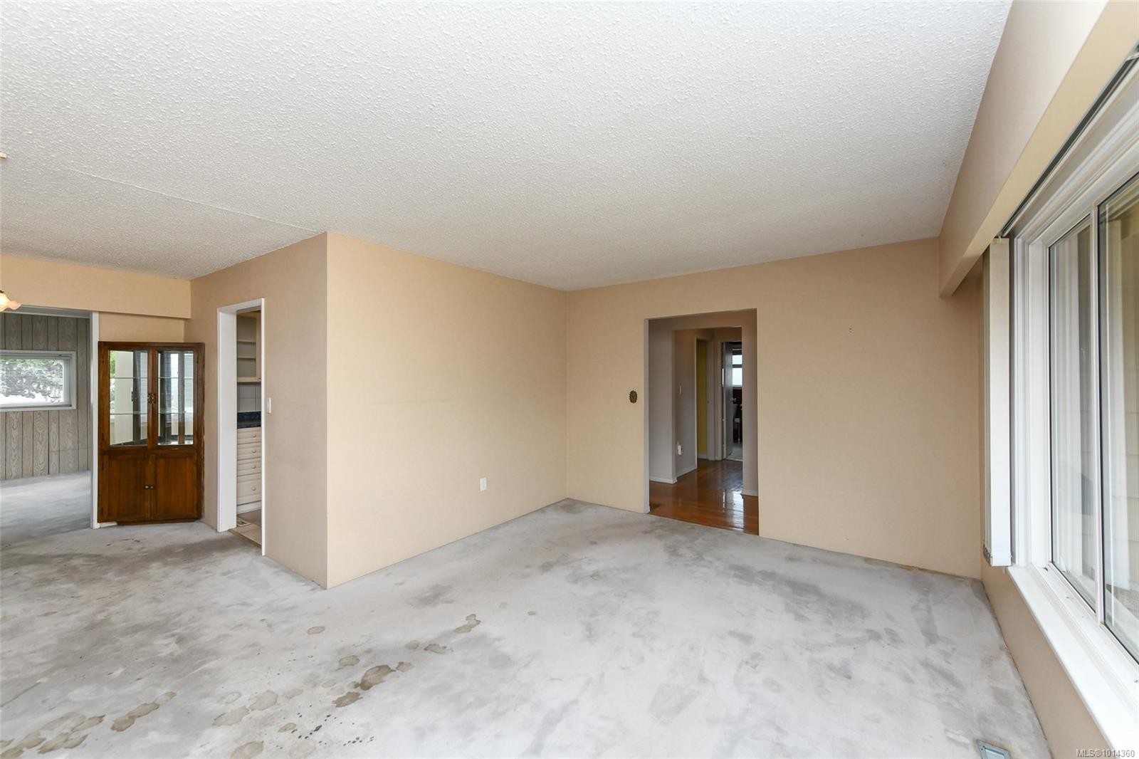 









531


11th

St,
Courtenay,




BC
V9N 1S7

