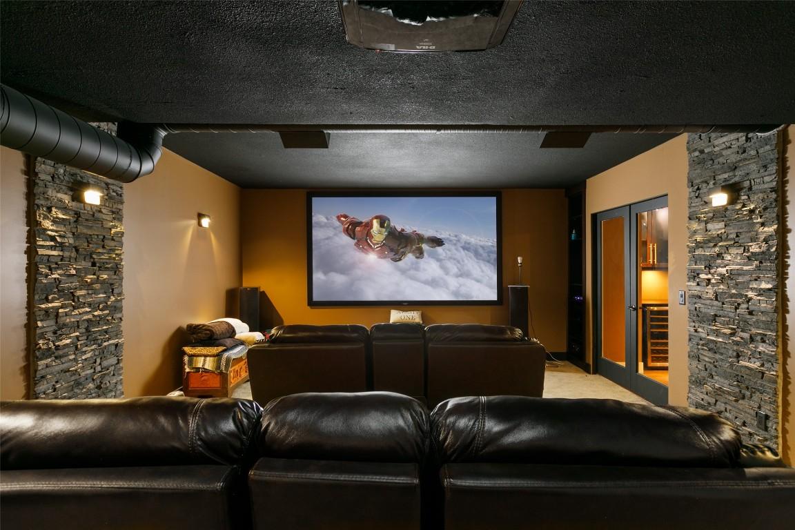 









5342


Signet

Crescent,
Kelowna,




BC
V1W 5J5

