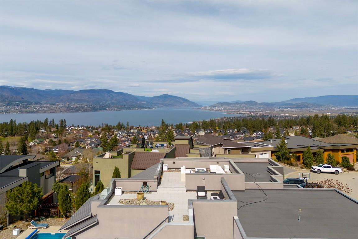 









5342


Signet

Crescent,
Kelowna,




BC
V1W 5J5

