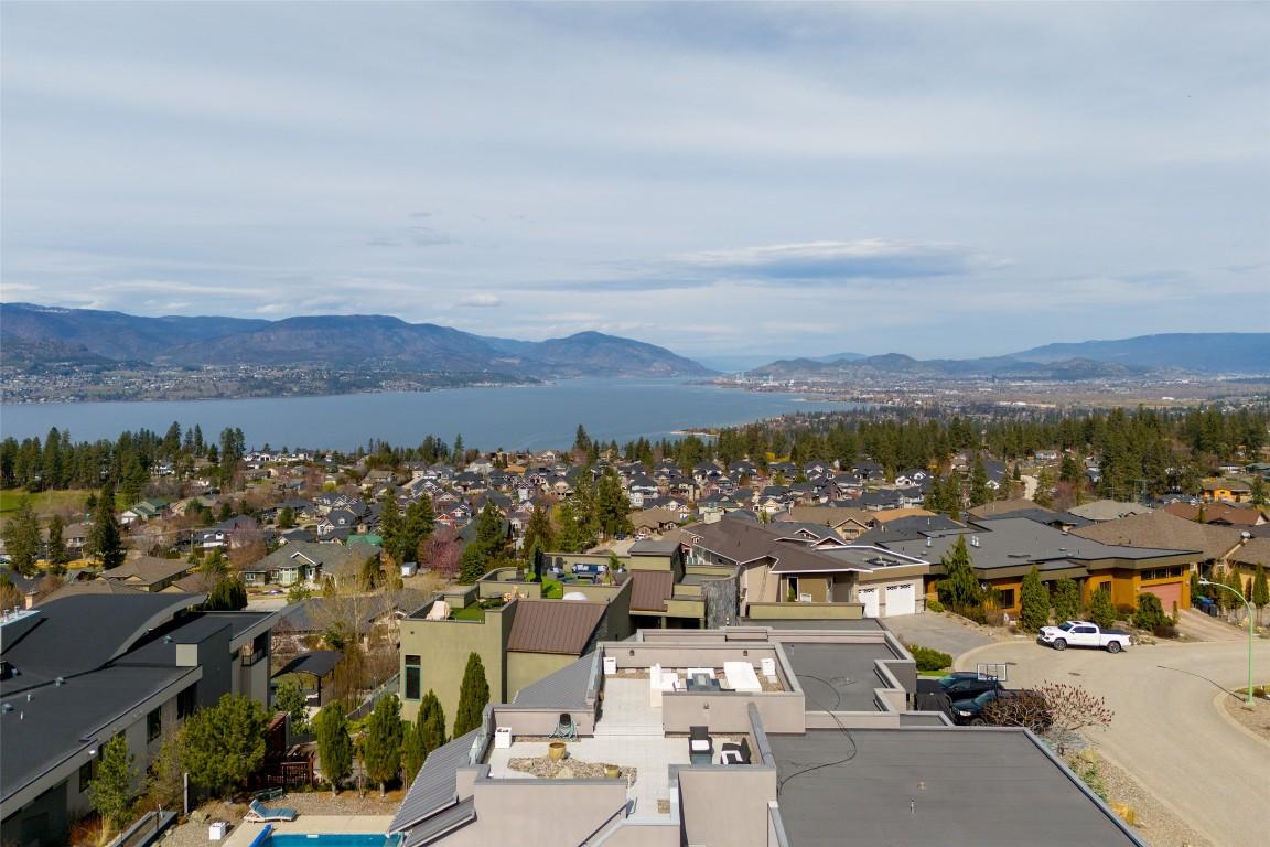 









5342


Signet

Crescent,
Kelowna,




BC
V1W 5J5

