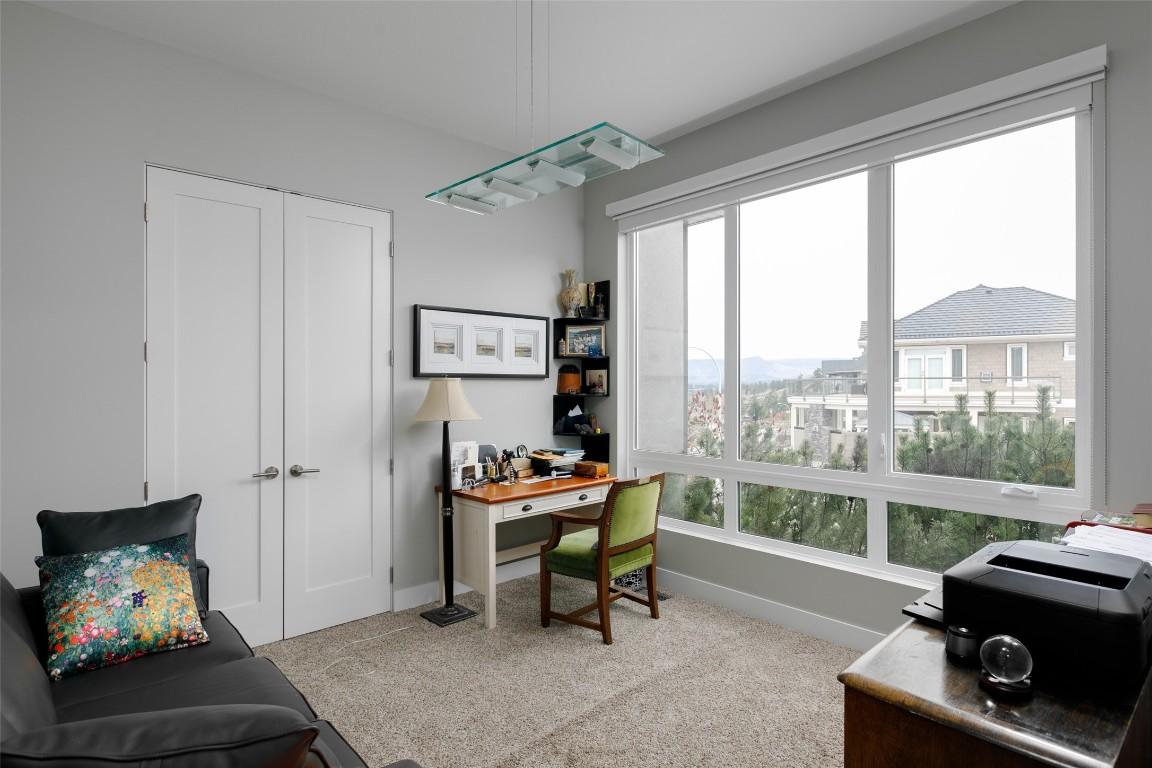 









5342


Signet

Crescent,
Kelowna,




BC
V1W 5J5

