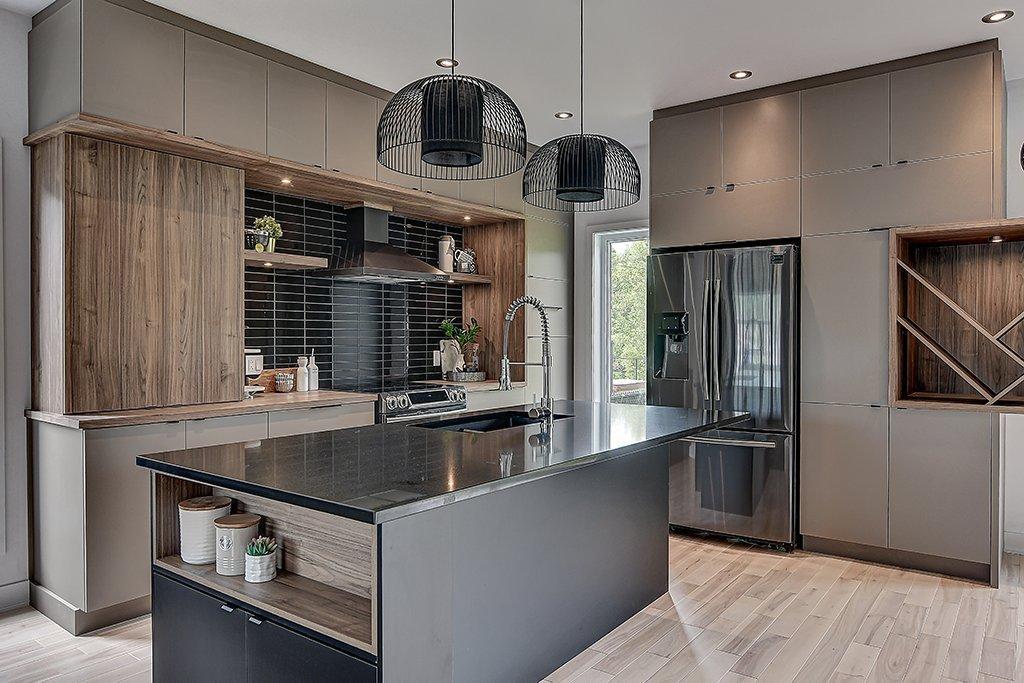 












Rue des Rêves

,
Sainte-Julienne,




QC
J0K2T0

