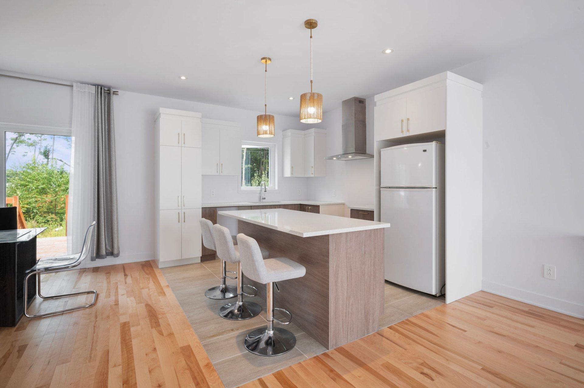 












Rue des Rêves

,
Sainte-Julienne,




QC
J0K2T0

