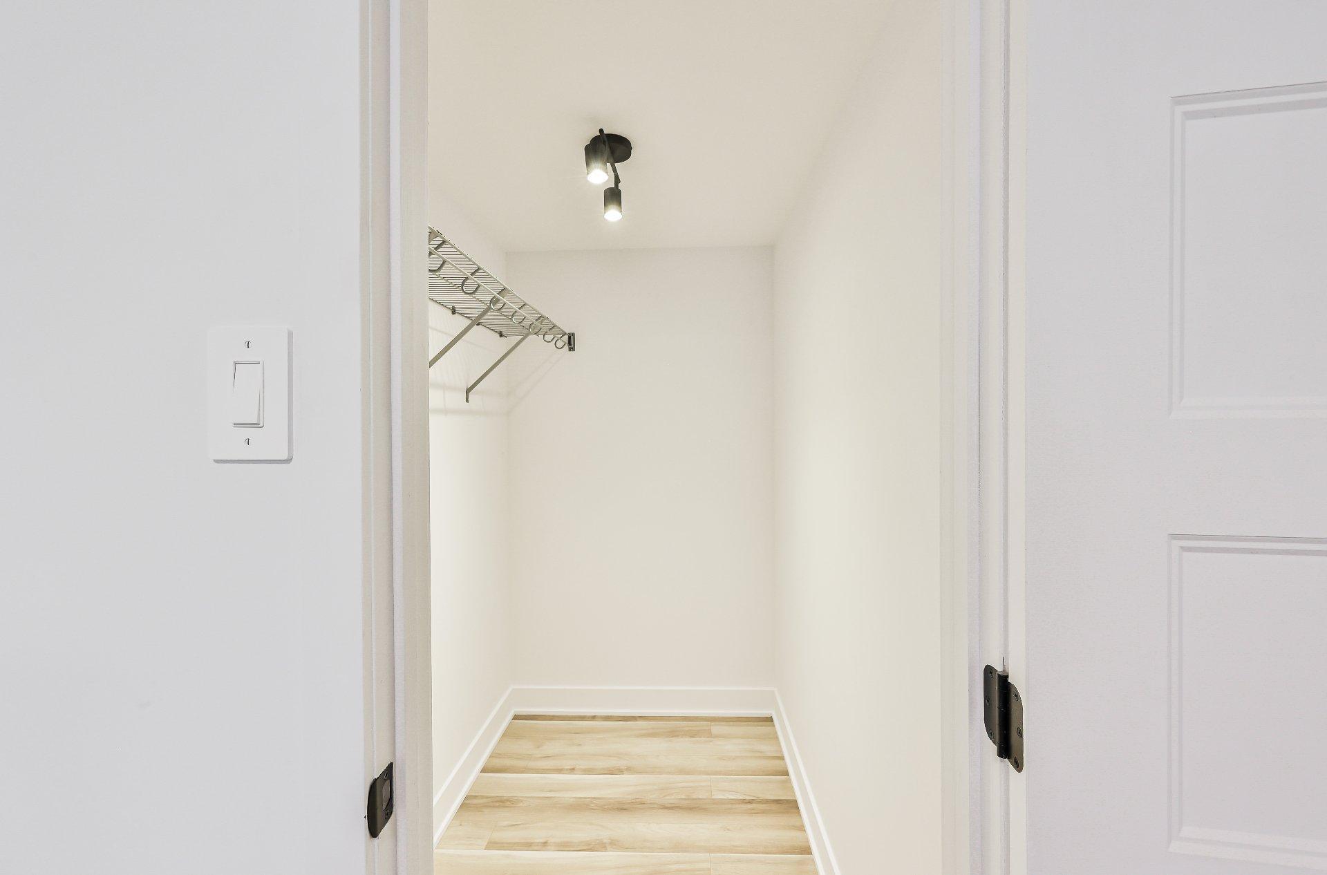 












Rue des Rêves

,
Sainte-Julienne,




QC
J0K2T0

