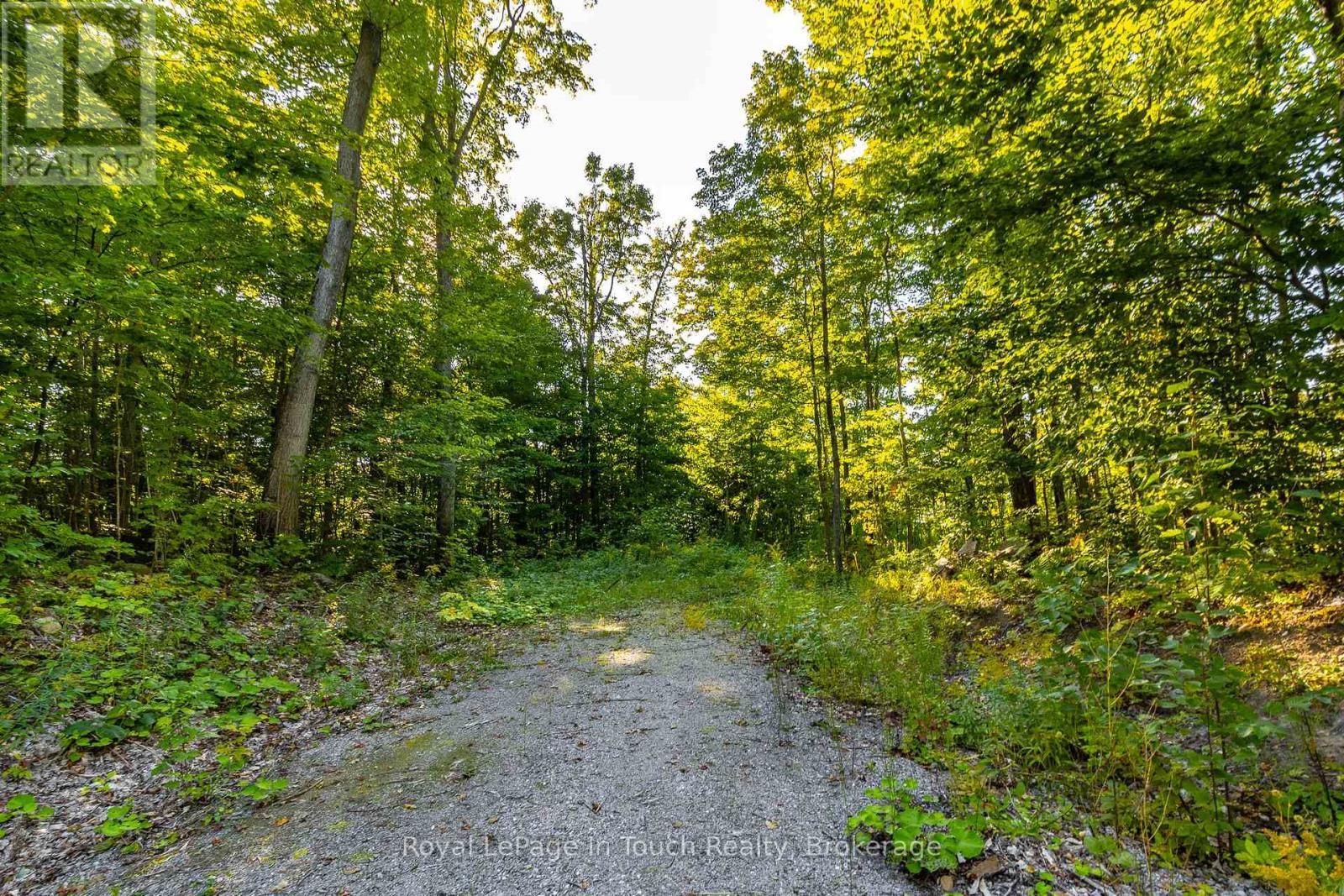 












LT 16&17 NIPPISSING RIDGE ROAD

,
Tiny,







Ontario
L9M0T8

