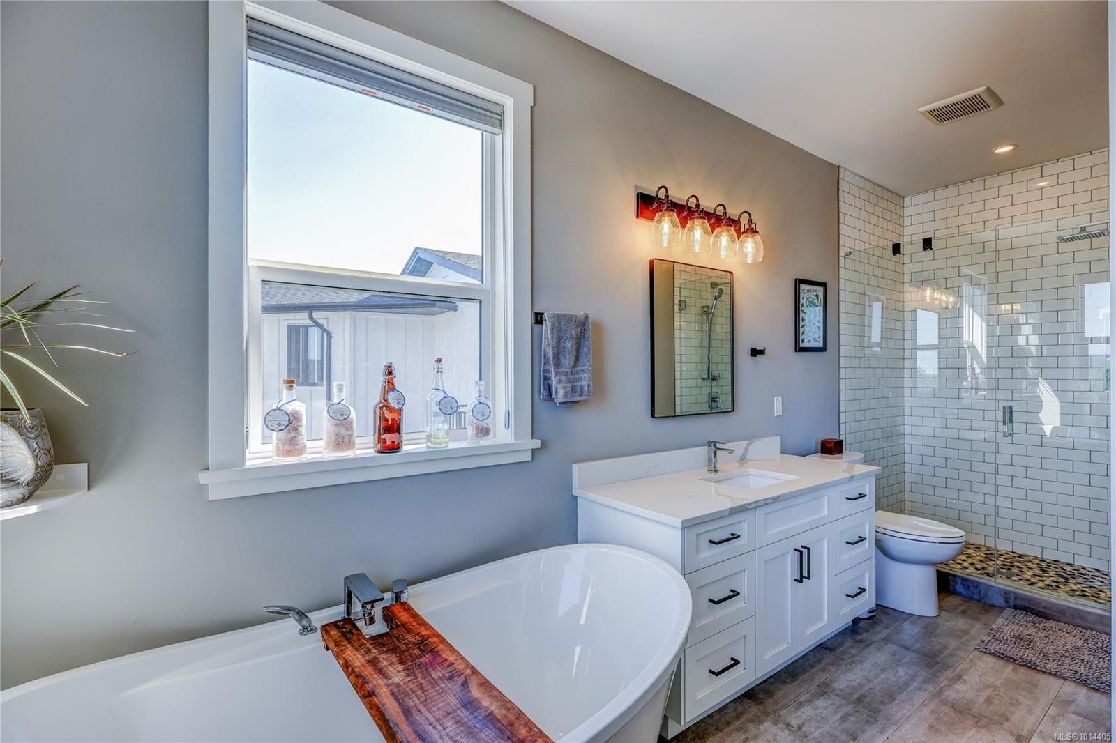 









932


Hanington

Rd,
Ladysmith,




BC
V9G 0A4

