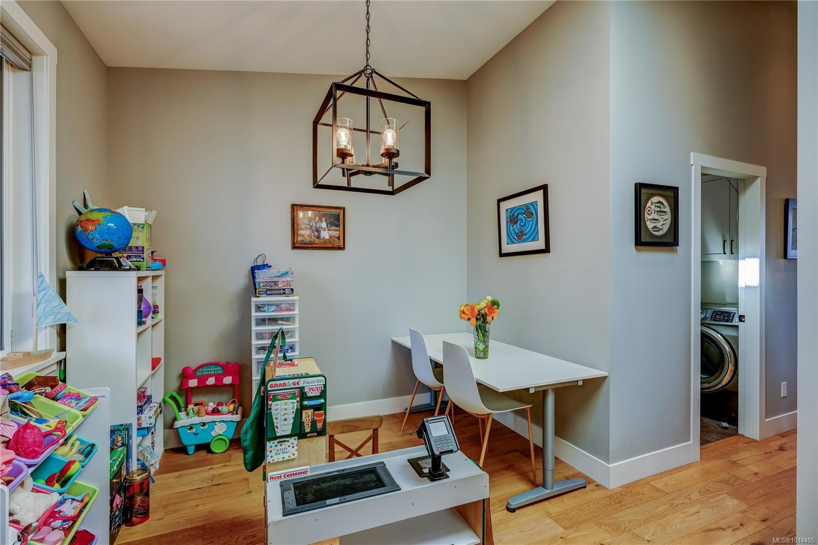 









932


Hanington

Rd,
Ladysmith,




BC
V9G 0A4

