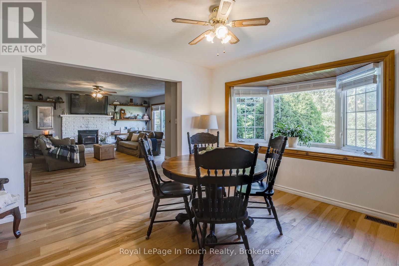 












317 LAFONTAINE ROAD W

,
Tiny (Lafontaine),




Ontario
L9M0H1

