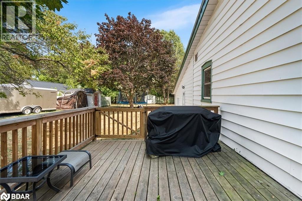 












1436 COUNTY ROAD 15

,
Prince Edward,




Ontario
K0K2T0

