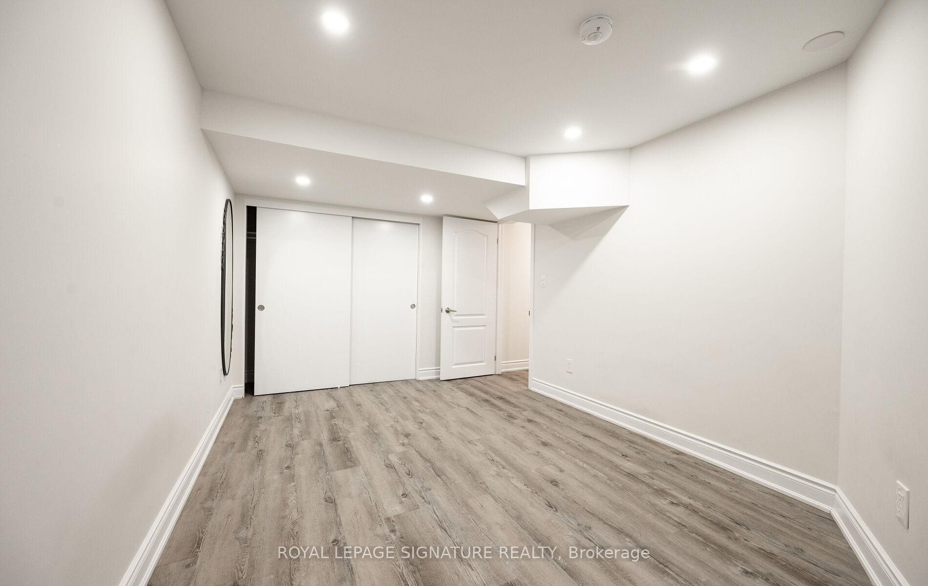 









5615


Heatherleigh

Avenue, Legal Bsmt,
Mississauga,




ON
L5V 2V7

