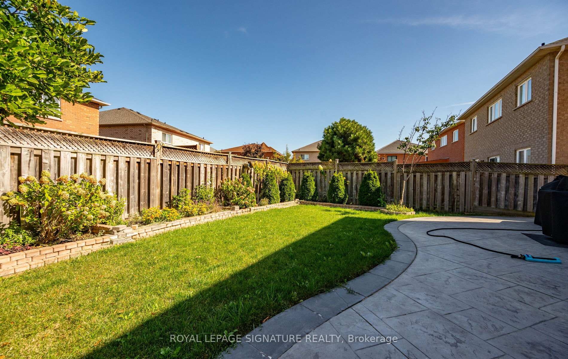 









5615


Heatherleigh

Avenue, Legal Bsmt,
Mississauga,




ON
L5V 2V7

