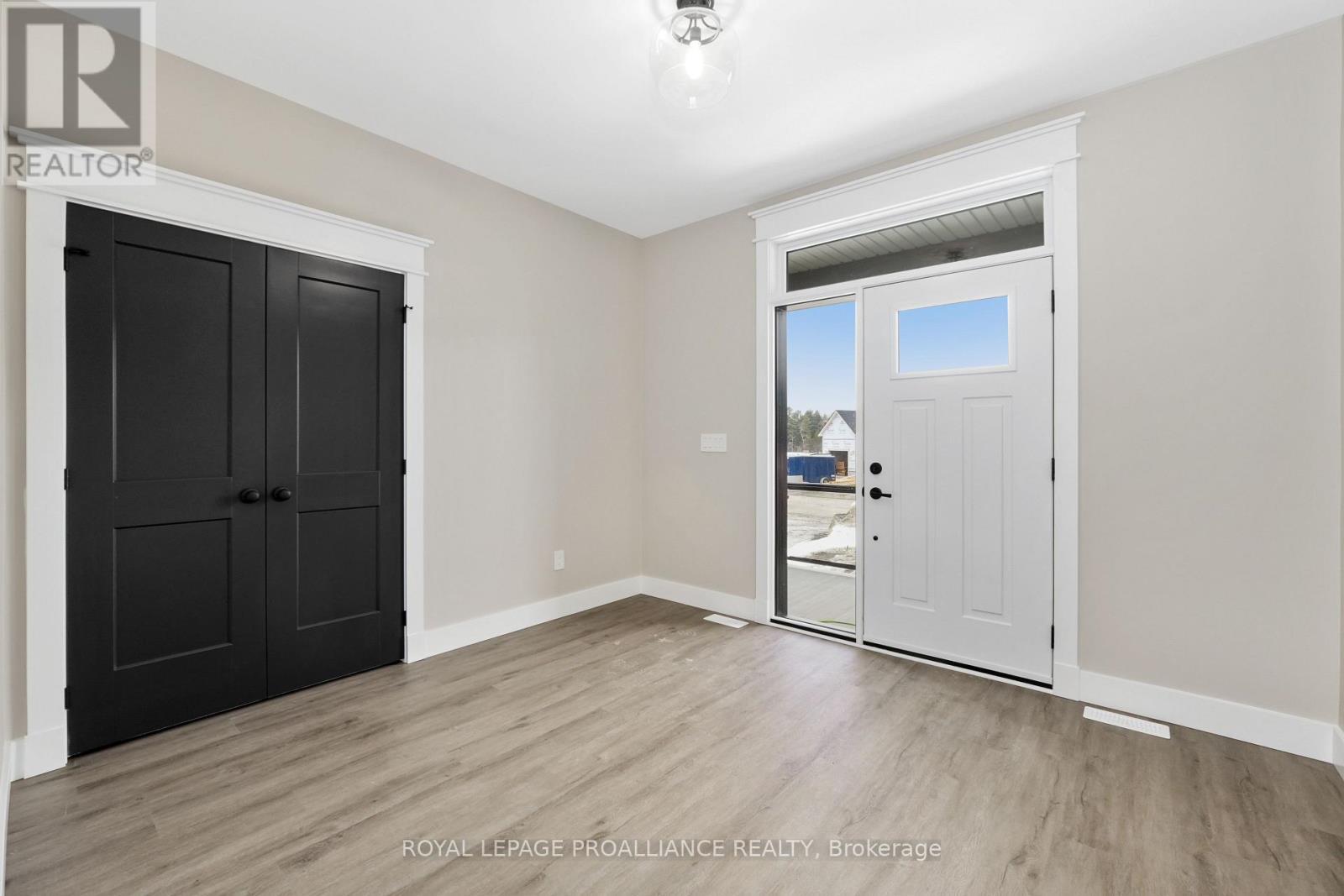 












30 HOLLINGSWORTH STREET

,
Cramahe (Colborne),




Ontario
K0K1S0

